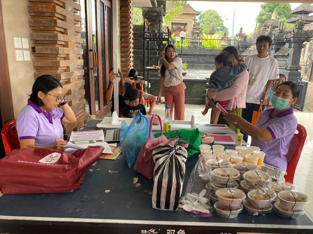 Kegiatan Posyandu Balita Desa Dalung di Banjar Gaji Dorong Program Badung GARBASARI